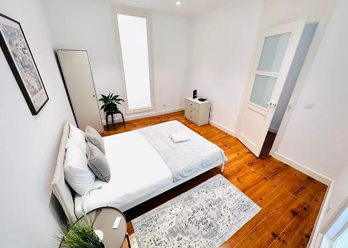 Bernardim - No 87 - 2b - The Three-bedroom Escape Lisboa