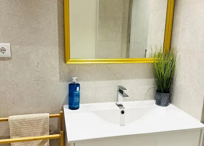 Bernardim - No 87 - 2b - The Three-bedroom Escape * Lisboa