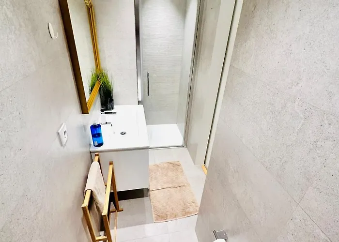 Bernardim - No 87 - 2b - The Three-bedroom Escape Apartament *